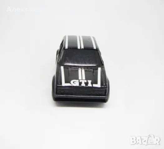 Стара Метална количка Volkswagen Golf GTI Maisto Мащаб 1:24, снимка 9 - Колекции - 55394753