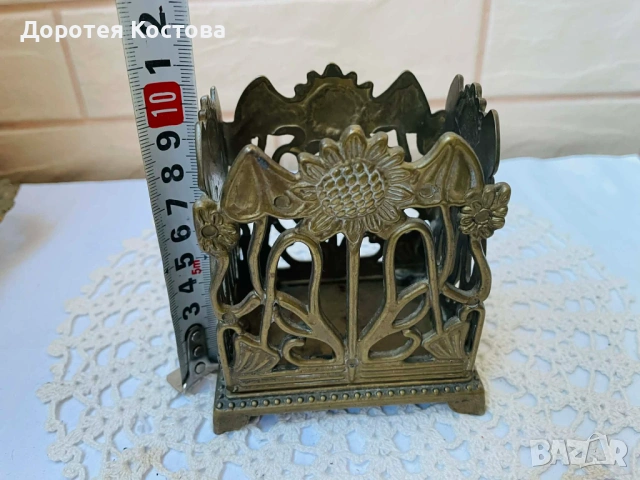 Красив месингов салфетник / поставка за прибори от Англия със слънчогледи, снимка 6 - Антикварни и старинни предмети - 54211014