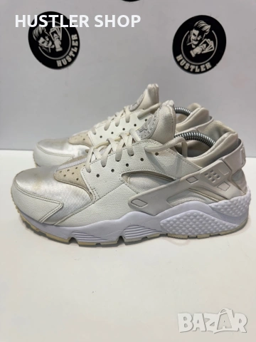 Маратонки NIKE AIR HUARACHE. Номер 42, снимка 2 - Маратонки - 55078295