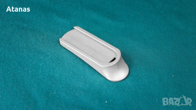 Дъно / Тапа / Пета за пълнител на TT-33 - бяло