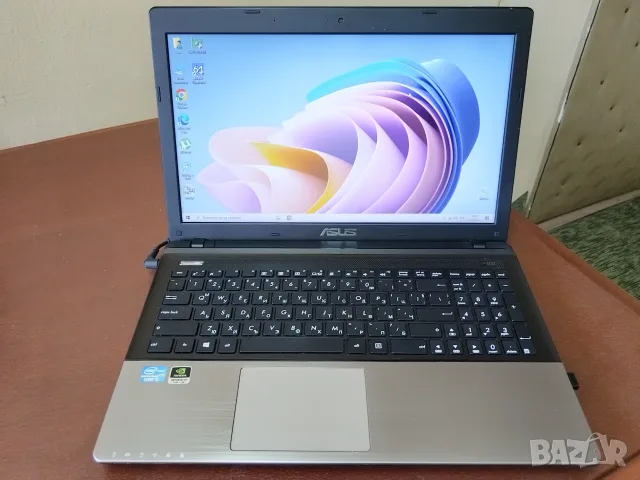 Лаптоп Asus X55VM, снимка 4 - Лаптопи за дома - 55485804