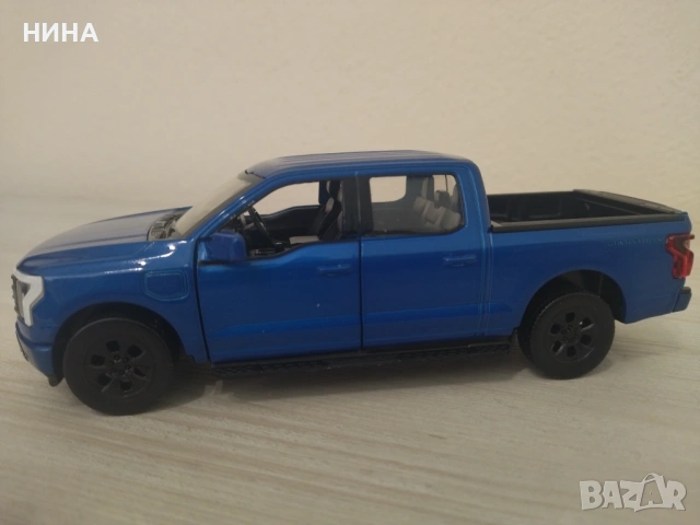 Метална количка Ford F 150 Platinum !!!, снимка 6 - Колекции - 54822294
