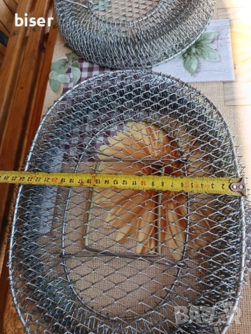 ДВЕ  СТАРИ  МЕТАЛНИ  РЕТРО-ЧАНТИ.../РУСКИ/, снимка 9 - Чанти - 54073780