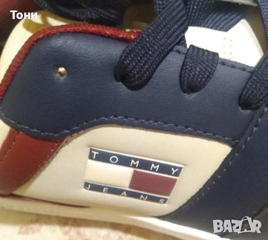 TOMMY HILFIGER Оригинал Нови Дамски Маратонки Изцяло от Естествена Кожа 40/41, снимка 5 - Маратонки - 55158906
