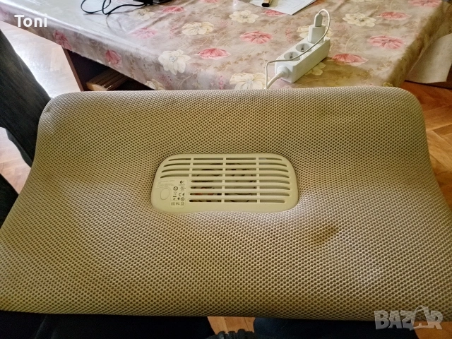 охладител охлаждане за лаптоп Logitech Speaker Lapdesk N700 с вградени говорители , снимка 2 - Части за лаптопи - 54378077