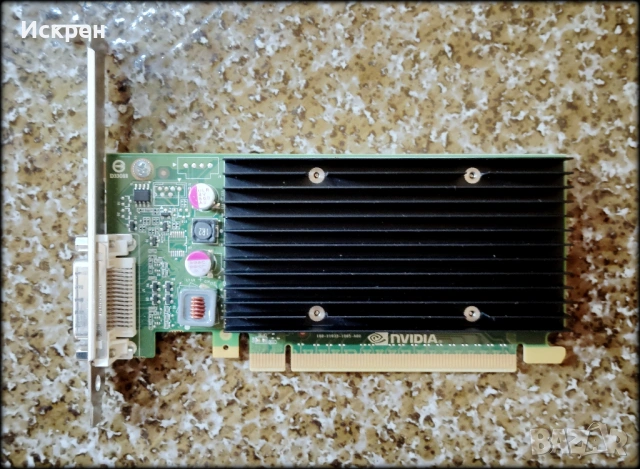 NVIDIA - NVS 300, снимка 3 - Видеокарти - 54391443
