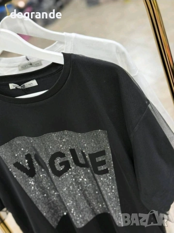 👚Дамска Тениска 💫VOGUE💫 Налична в Бяло и Черно, снимка 2 - Тениски - 54920419