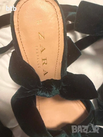 Zara сандали с ток, снимка 3 - Дамски обувки на ток - 54977024