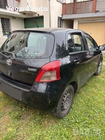 Toyota Yaris II 1.4d4d 75к.с. 2009г се продава на части, снимка 4 - Автомобили и джипове - 55086051