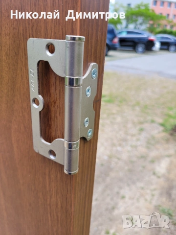 Продавам дървена входна врата с каса   206х92,5х4 см, снимка 2 - Входни врати - 54745313