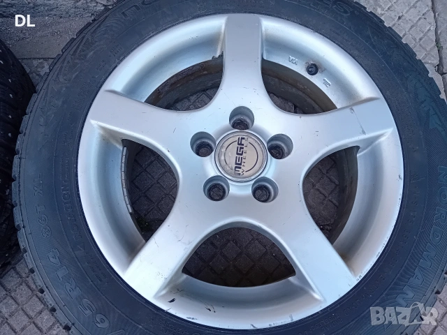 14 5х100 14 5x100 със зимни гуми с шипове 175 65 14, снимка 4 - Гуми и джанти - 50574714