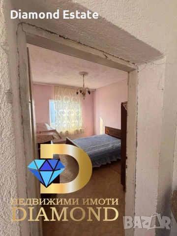 Едноетажна къща в град Гълъбово, снимка 9 - Къщи - 54134061