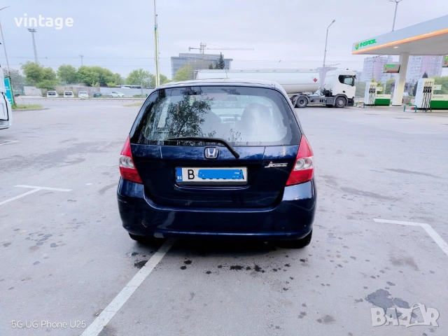 Honda Jazz 1,4, снимка 7 - Автомобили и джипове - 54489991