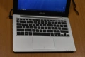 ASUS X201E 11 инчов . 4 GB DDR3 . 320 GB HDD - батерия и зарядно, снимка 2