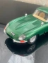 Ретро модел на jaguar E 1961 1/18, снимка 3