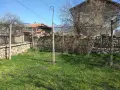 Дворно място 805 кв.м. с вписани сгради в кадастъра, снимка 3