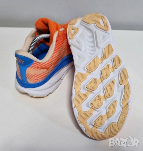 HOKA, 38 номер, НОВИ , снимка 2 - Маратонки - 54431114