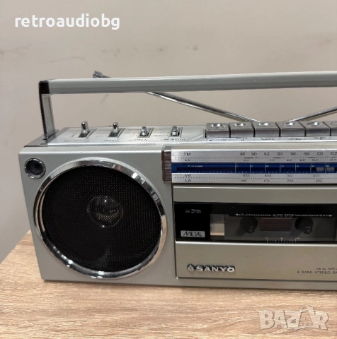 🔈Ретро радиокасетофон SANYO M 7750LG - mini boombox - Japan🔈, снимка 3 - Радиокасетофони, транзистори - 54638621