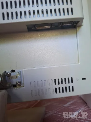 Монитор iiyama ProLite PLE481S-W3S 19 - Почистен! Тестван!+ VGA Кабел, снимка 6 - Монитори - 55584385