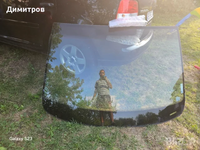 Предно стъкло за VW Touran 2003-2010.