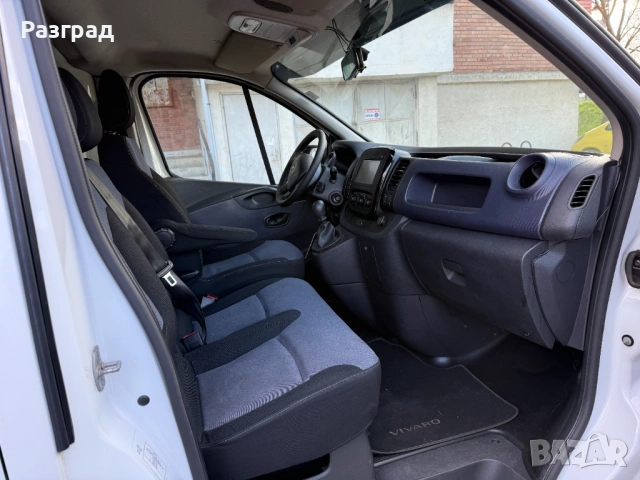 Opel Vivaro 1.6CDTI BITURBO, снимка 11 - Бусове и автобуси - 54162829