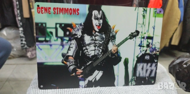 Gene Simmons-метална табела (плакет), снимка 2 - Китари - 54086105