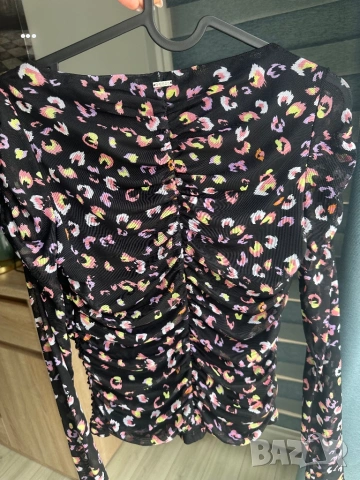 Дрехи Alessa, Guess, снимка 6 - Комплекти - 54395913
