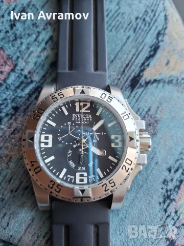 Продавам Мъжки Часовник INVICTA .