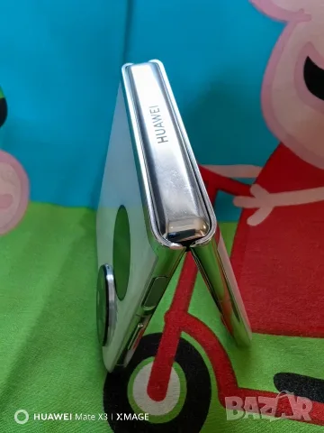 Huawei P50 pocket 8/256, снимка 2 - Huawei - 55614710