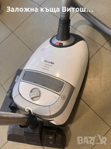 Прахосмукачка Miele Complete C2 