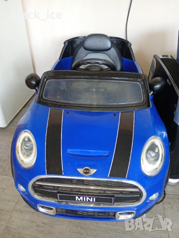 Акумулаторна кола Мини Купър 