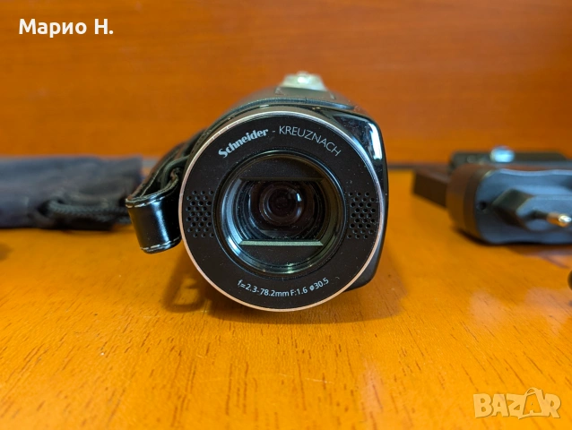 Видеокамера Samsung VP-MX25E, като нова, HD, Schneider оптика, 34x zoom, 16 GB вградена памет, снимка 3 - Камери - 55105015