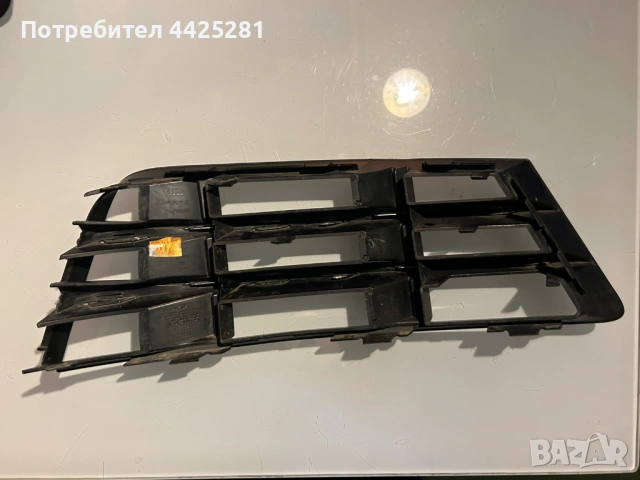решетка лява в предна броня Audi A4 m 2015-2019 г. #001S, снимка 4 - Части - 54650514