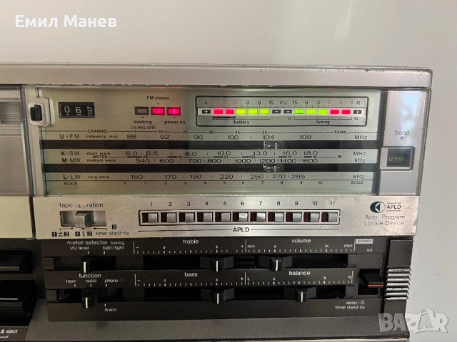 Sharp GF 555, снимка 6 - Радиокасетофони, транзистори - 54856899
