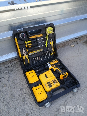 Акумулаторен винтоверт dewalt , девалт
