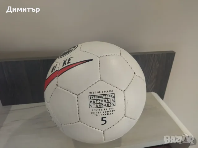 Ретро футболна топка Nike Geo Design 0.84 – Made in U.S.A. – Размер 5 !, снимка 4 - Футбол - 55316056