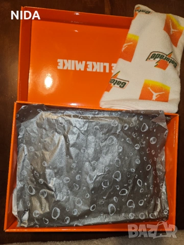 Маратонки Nike Air Jordan 1 Retro Hi “Gatorade” - 45 EU / 10 UK - Нови - Уникат!, снимка 7 - Маратонки - 54804740