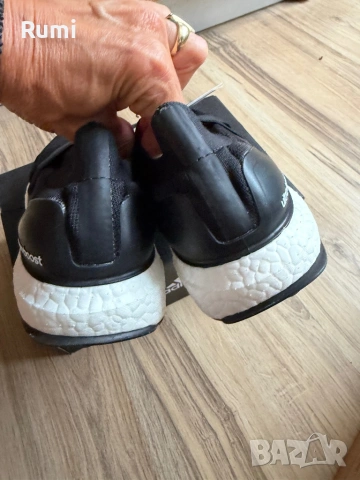 Оригинални нови маратонки Adidas UltraBoost 4.0 DNA ! 36 н, снимка 10 - Маратонки - 54782260