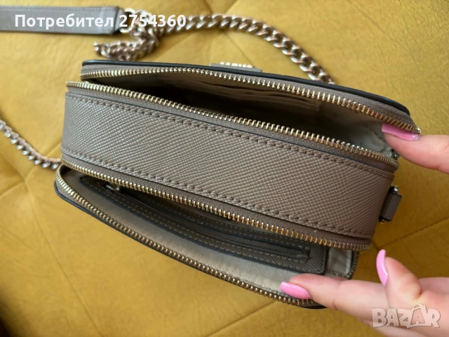 Чанта Guess , снимка 2 - Чанти - 54106502