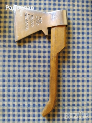 стар руски сувенир брадва секира 