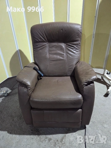 Релаксиращ кожен стол,кресло за музика ,фотьойл, снимка 6 - Дивани и мека мебел - 54159274