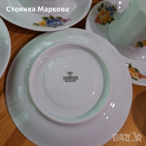 Баварски комплект за кафе с красиви цветя, снимка 4 - Сервизи - 54690525