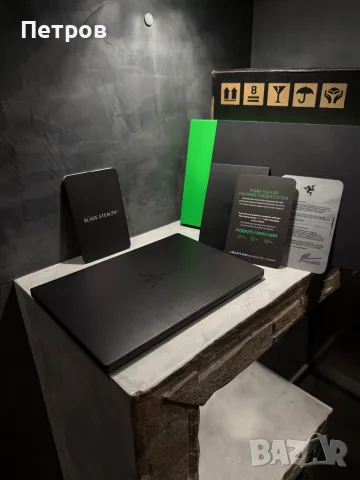 КАТО ЧИСТО НОВ Razer Blade Stealth 13 | 2 TB SSD | 16 RAM, снимка 2 - Лаптопи за игри - 55645654