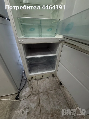 Хладилник с фризер ELECTROLUX, снимка 5 - Хладилници - 54803507