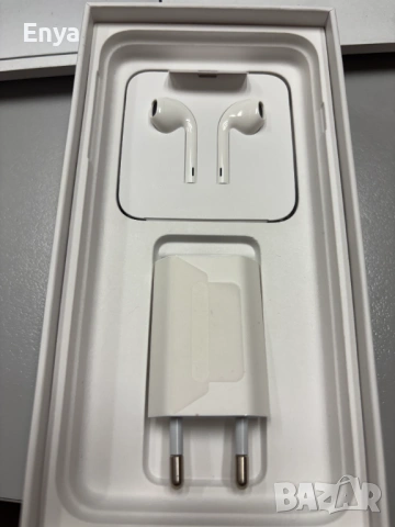 Нови, оригинални слушалки и зарядно (адаптер) за Iphone, Apple