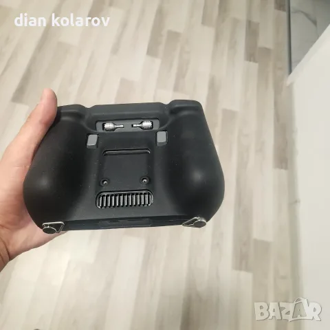 RC - 2  със стъклен протектор и силиконов кейс  и RC - N2 със силиконов кейс, снимка 2 - Дронове и аксесоари - 55685052