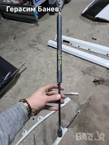 АМОРТИСЬОР ПРЕДЕН КАПАК OEM MERCEDES W204 OM651 2014