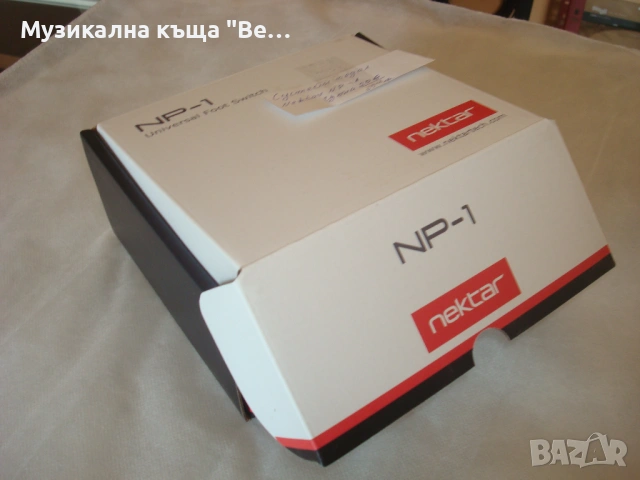 Сустейн педал/Foot switch Nektar NP-1, снимка 4 - Синтезатори - 54452526