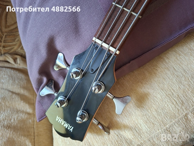 Полуакустичен бас Ямаха BEX-4, снимка 6 - Китари - 55257586
