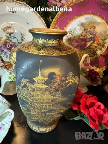 Японски вази „Черната Прелест" – Рядка колекционерска находка, снимка 12 - Антикварни и старинни предмети - 54073573